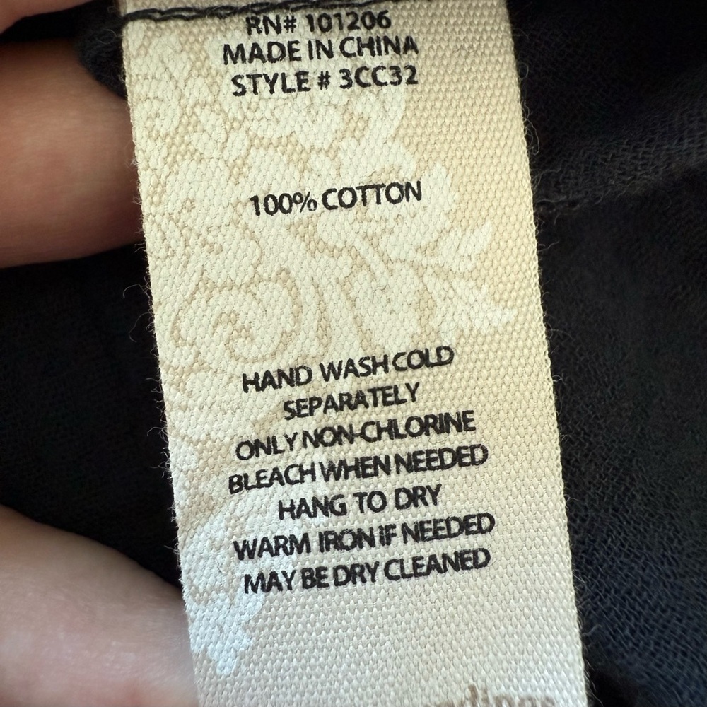 Soft Surroundings women black blouse size L - Picture 5 of 7
